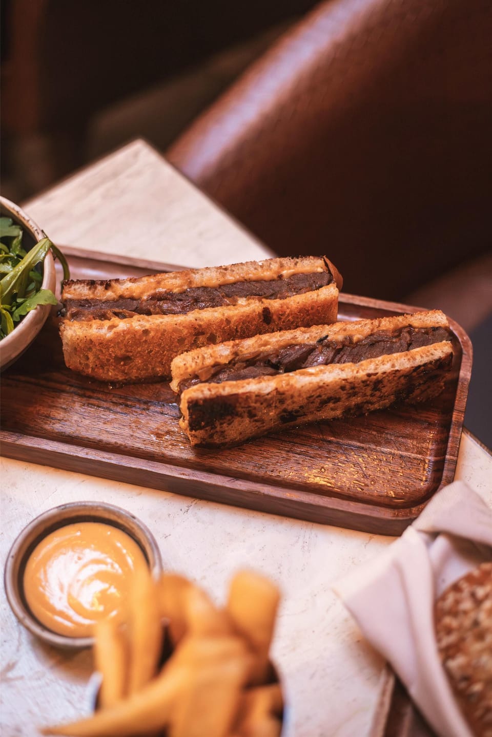 3 restaurants; breakfast, lunch, dinner, and brunch served