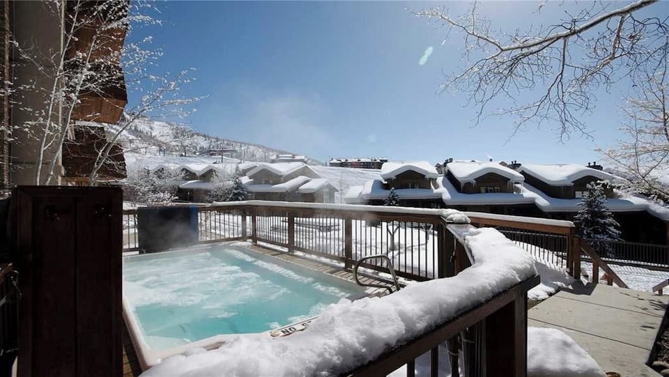 Hot tub. 