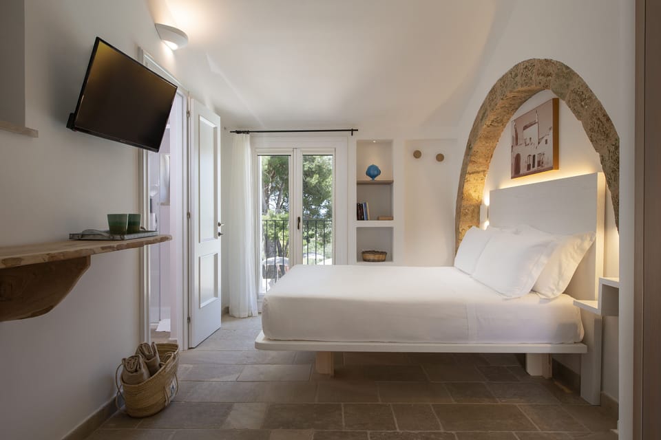 Room, Garden View | Minibar, soundproofing, free WiFi, bed sheets