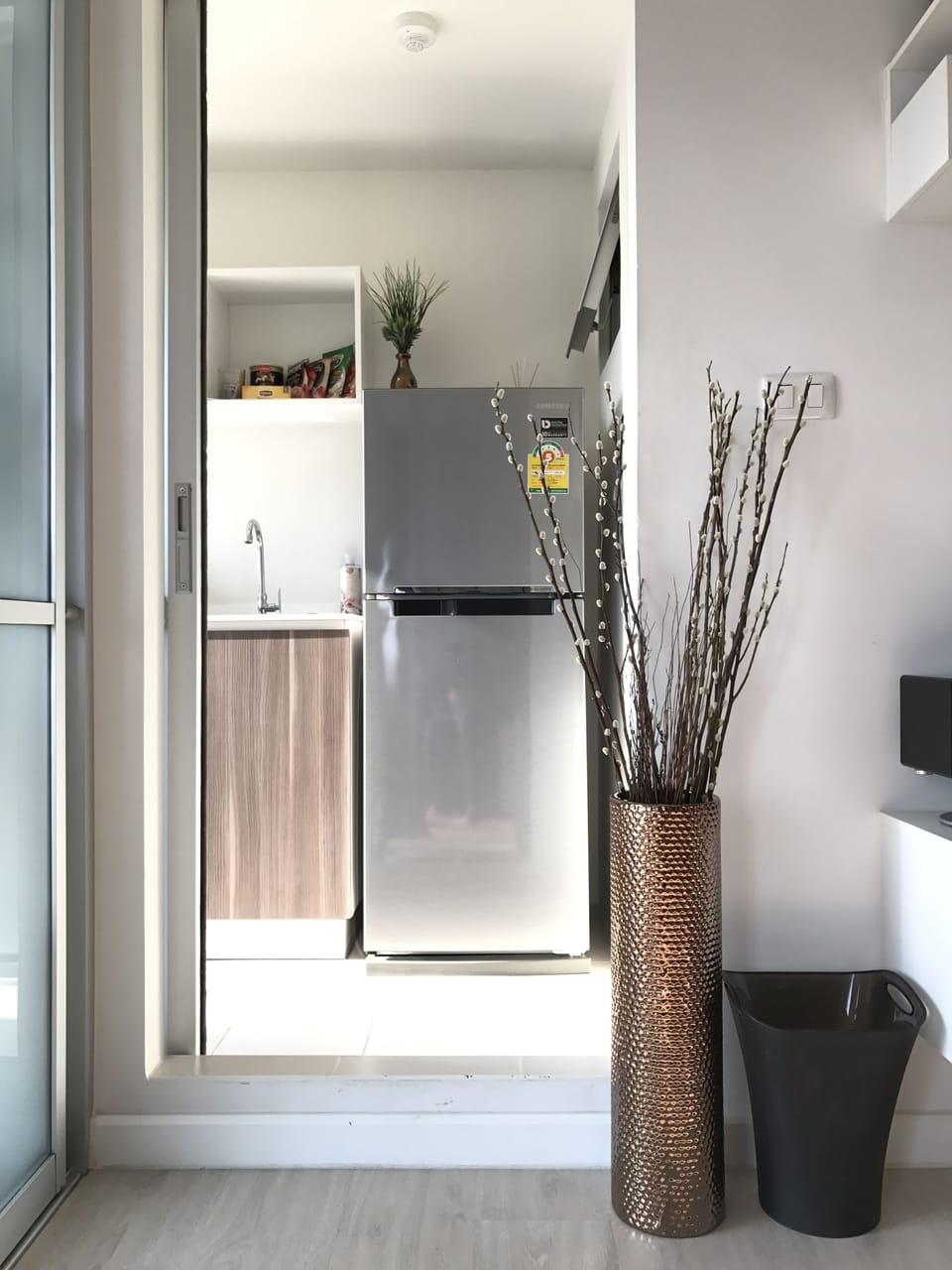 1-Bedroom Condo | Private kitchen | Fridge, microwave, stovetop, coffee/tea maker