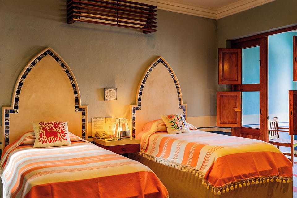 Standard Room | In-room safe, desk, soundproofing, iron/ironing board