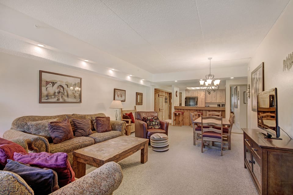 Condo, 2 Bedrooms | Living area | 42-inch flat-screen TV with cable channels, TV, DVD player