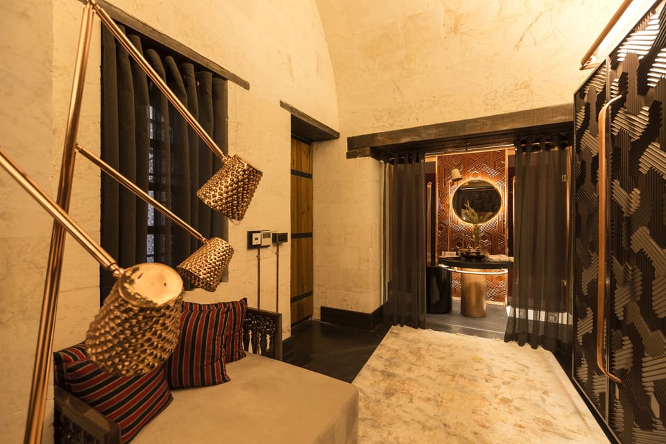 Suite Room | Premium bedding, minibar, in-room safe, blackout drapes
