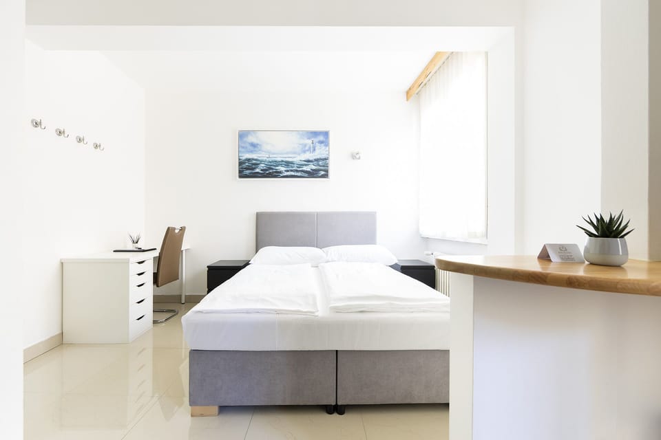 Comfort Quadruple Room | Free WiFi, bed sheets