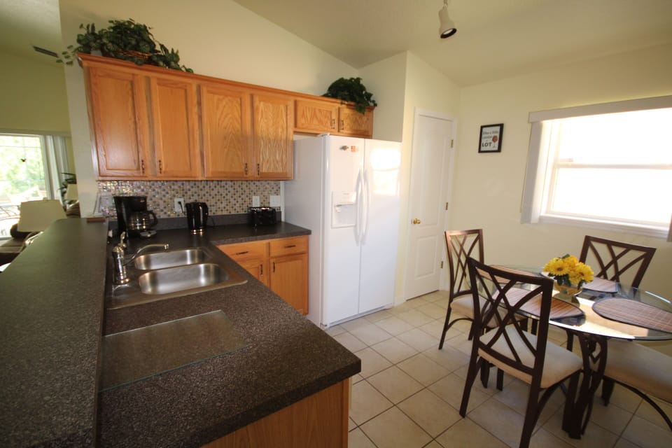 Kitchen and breakfast dining area