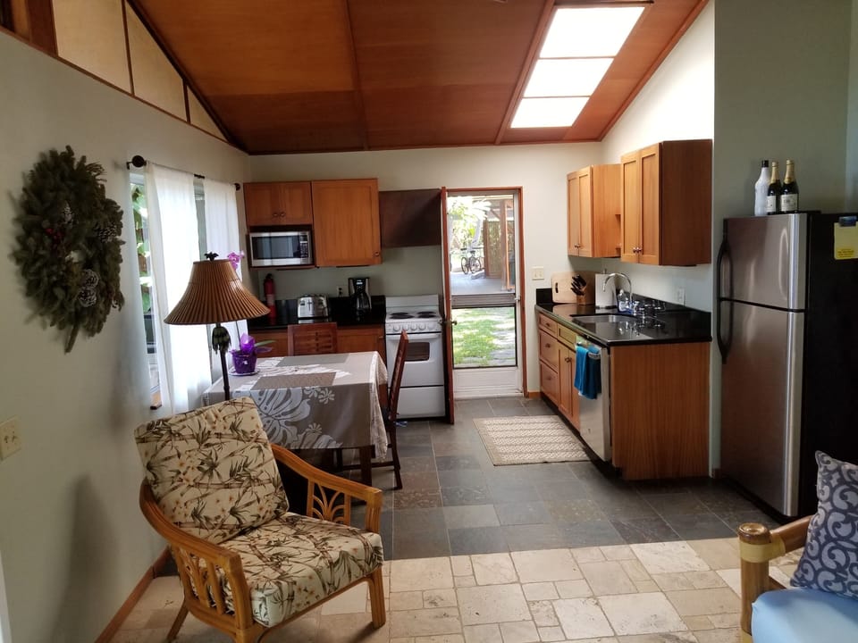 Cottage kitchen
