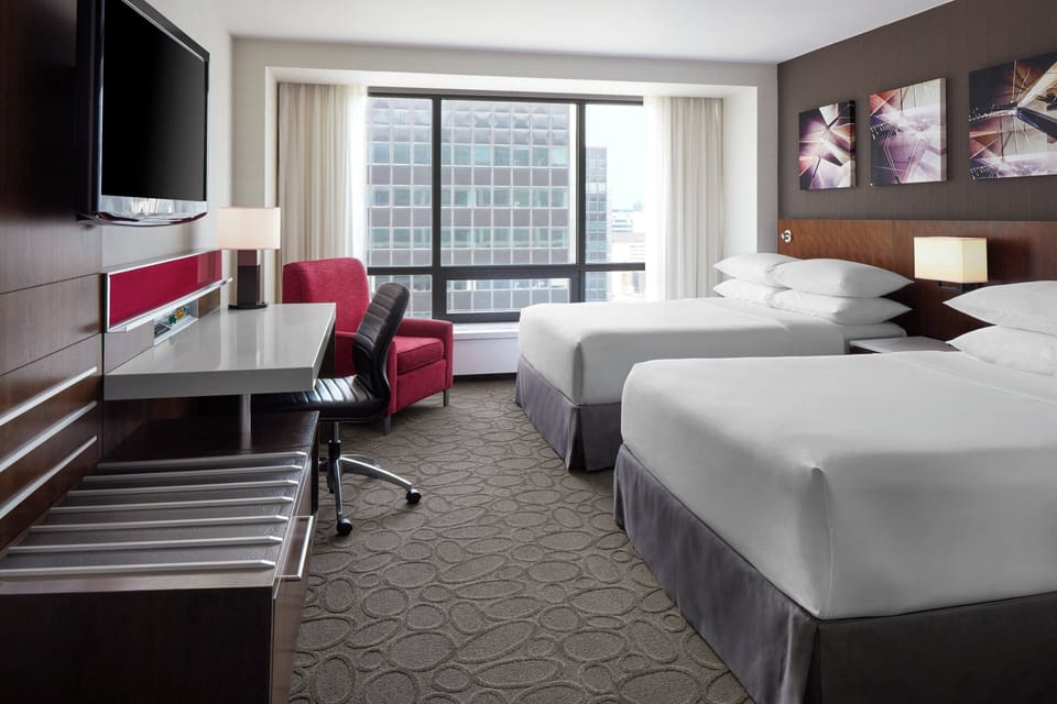 Pillowtop beds, in-room safe, desk, laptop workspace