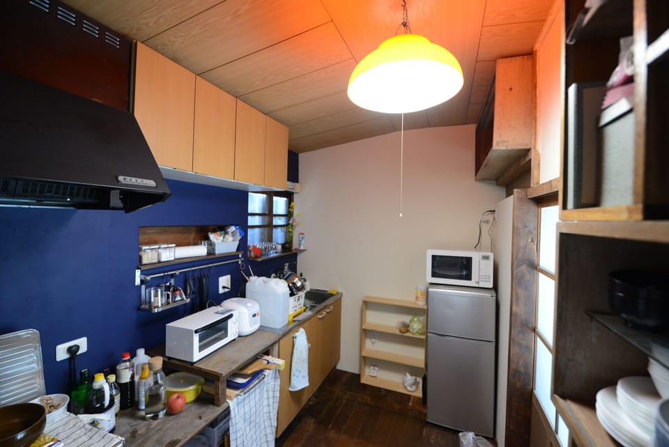 Twin room -Hikari-, Non Smoking | Shared kitchen | Fridge, microwave, stovetop, toaster