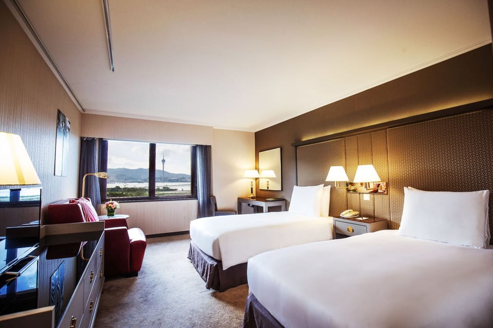 Premier Double Room, Sea Facing | Minibar, in-room safe, desk, iron/ironing board (on request)