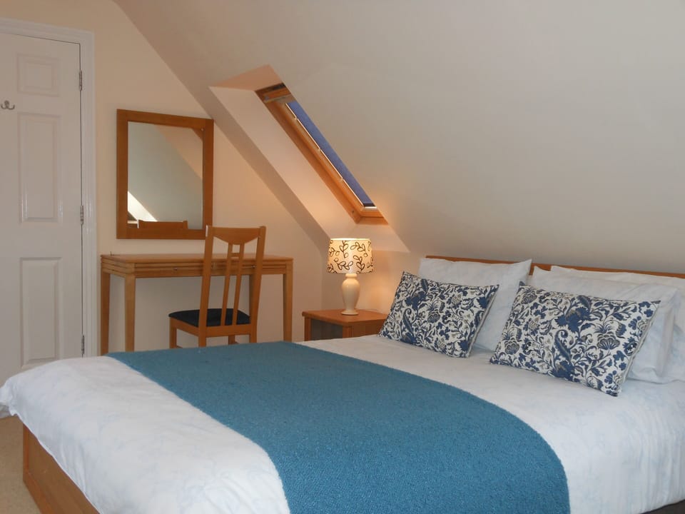 Family Triple Room, Ensuite (Bath and Shower)