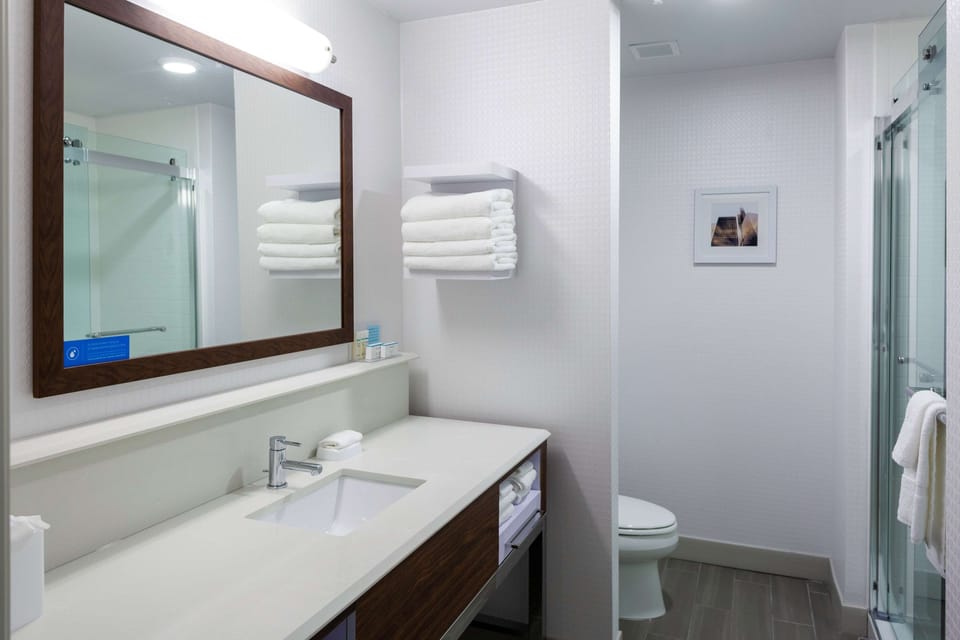 Bathroom shower