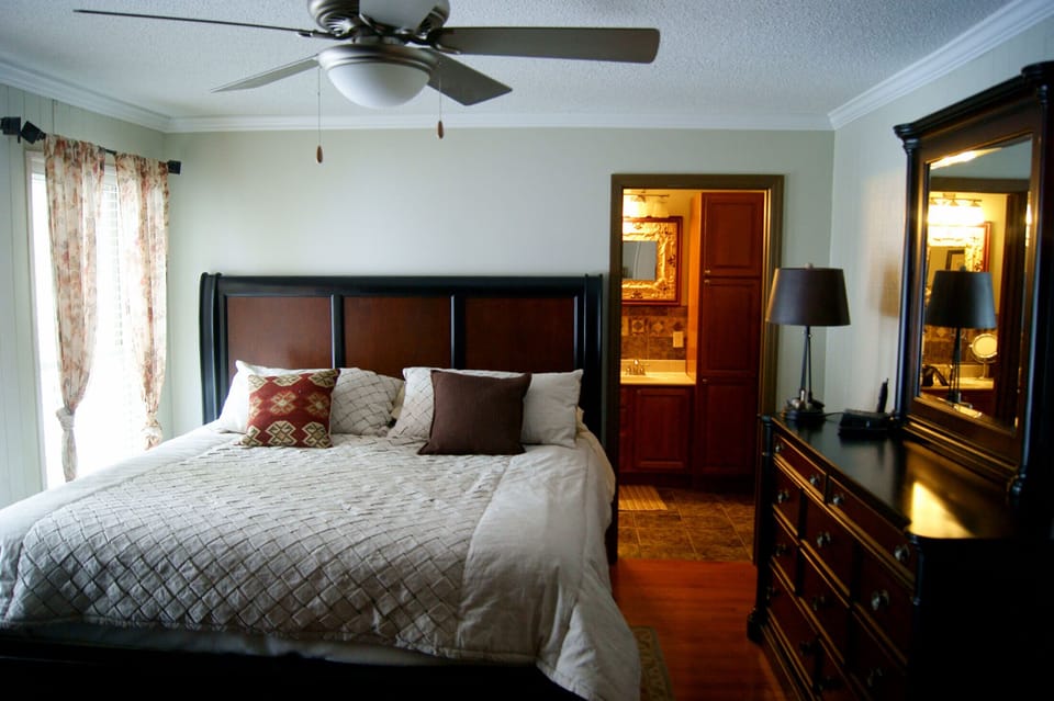 Master Bedroom - all new!