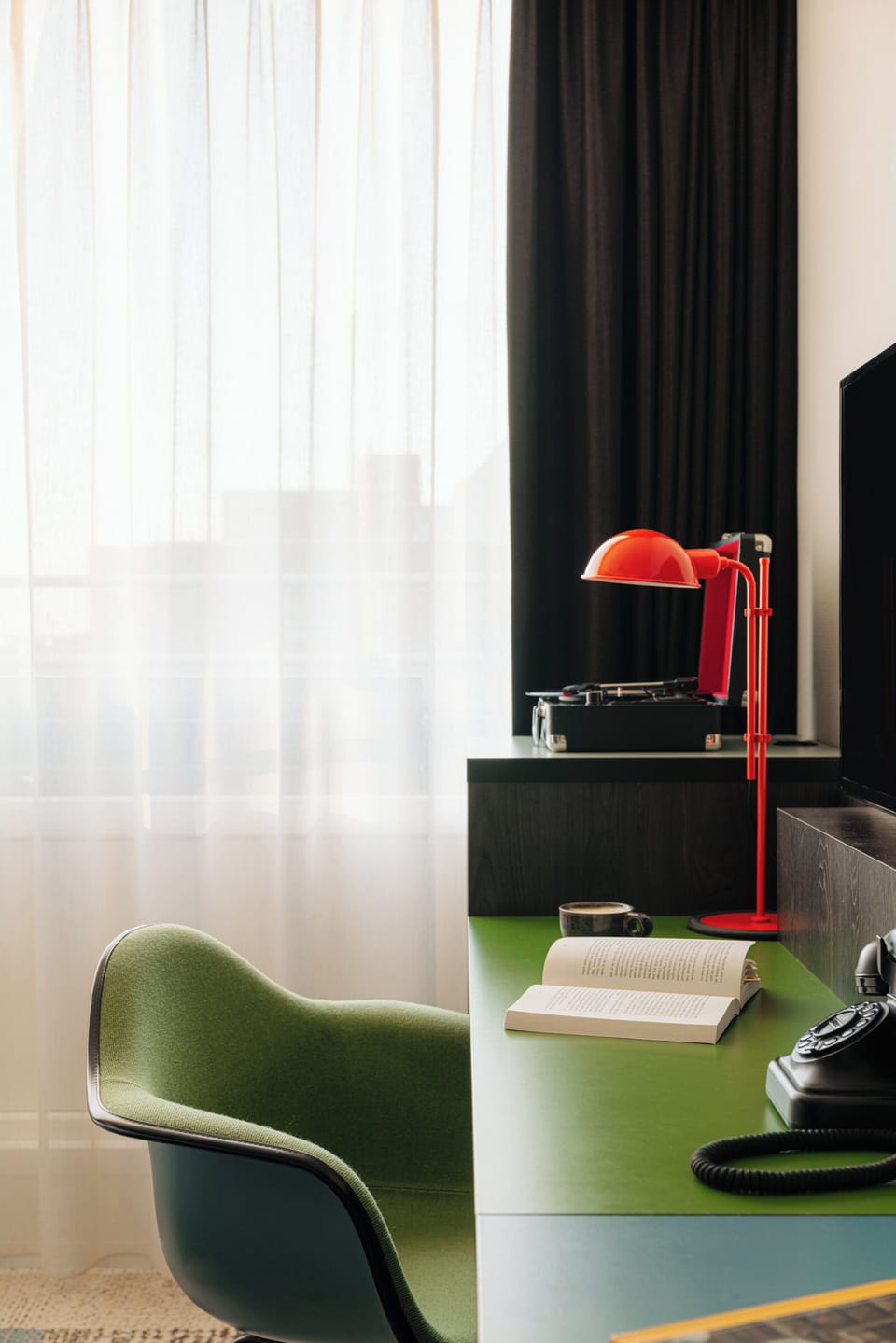 Room amenity