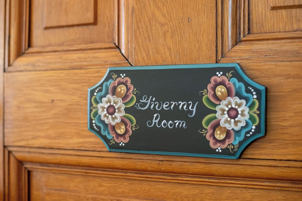 Suite, 1 King Bed (Giverny) | Premium bedding, individually decorated, individually furnished