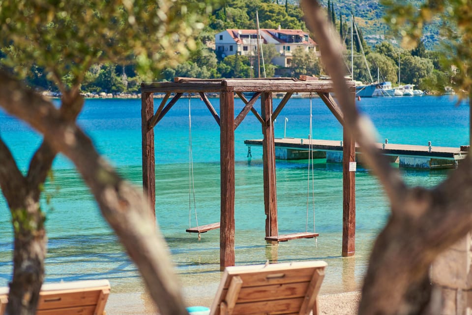 Beach nearby, beach cabanas, beach bar