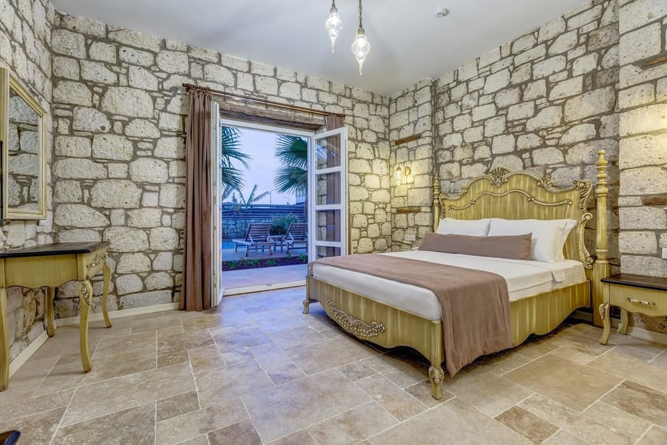 Superior Room, 1 Queen Bed, Pool View, Poolside | View from room