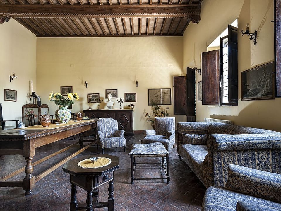 Villa | Living room | Flat-screen TV