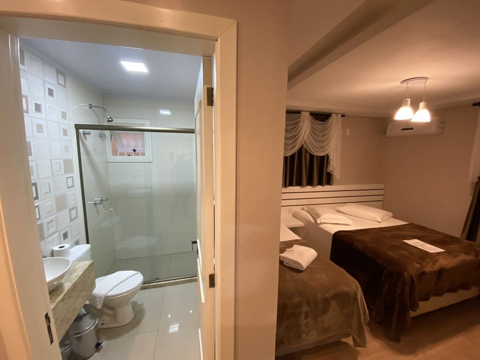 Standard Triple Room, 1 Bedroom, Private Bathroom | Blackout drapes, free WiFi, wheelchair access