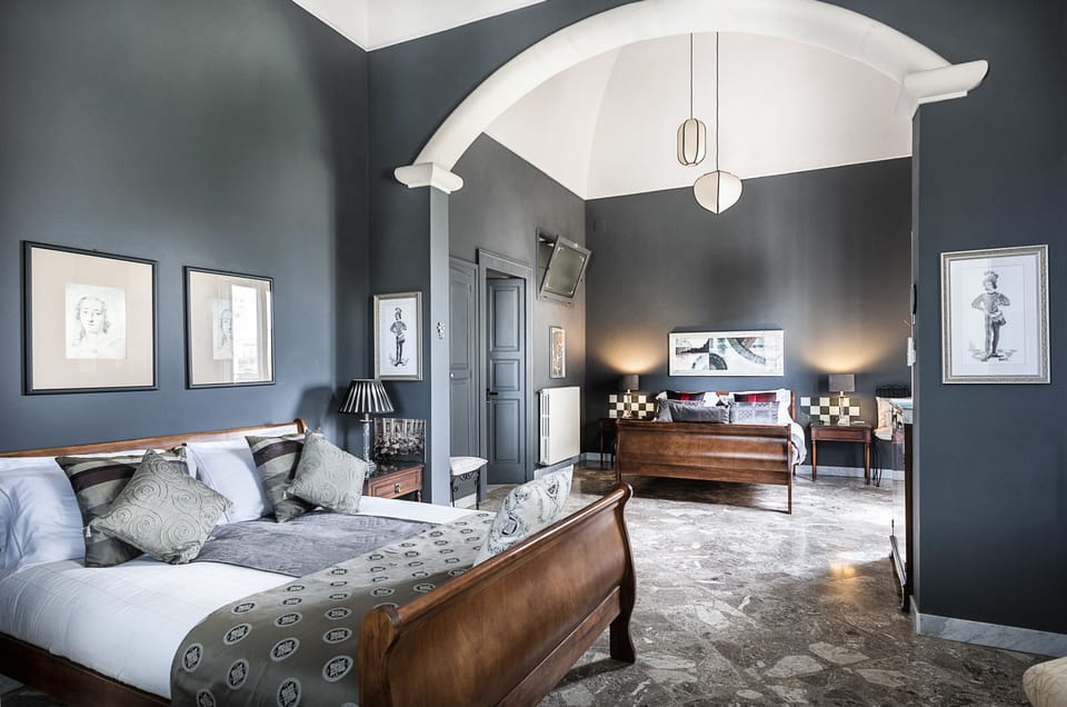 Suite, Balcony | Premium bedding, minibar, in-room safe, soundproofing