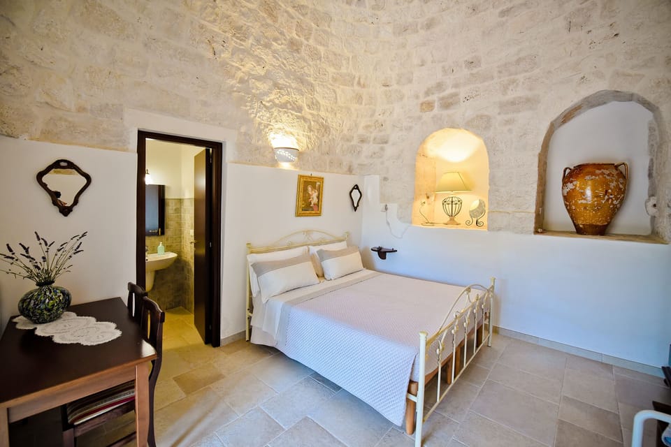 Triple Room | Hypo-allergenic bedding, individually decorated, individually furnished