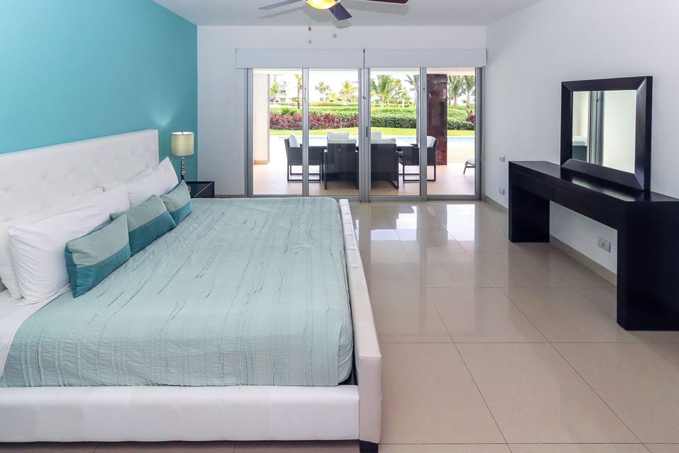 Family House, 2 Bedrooms, Beach View, Beachside | 1 bedroom, in-room safe, iron/ironing board, free WiFi