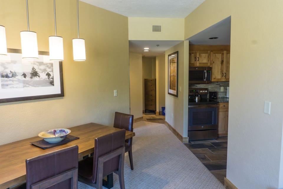 Condo, 1 Bedroom | Private kitchen | Full-size fridge, microwave, oven, stovetop