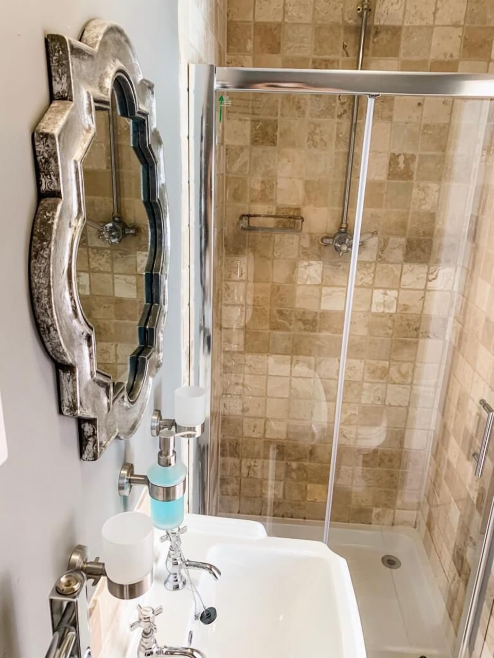 Double Room, Ensuite, Mountain View