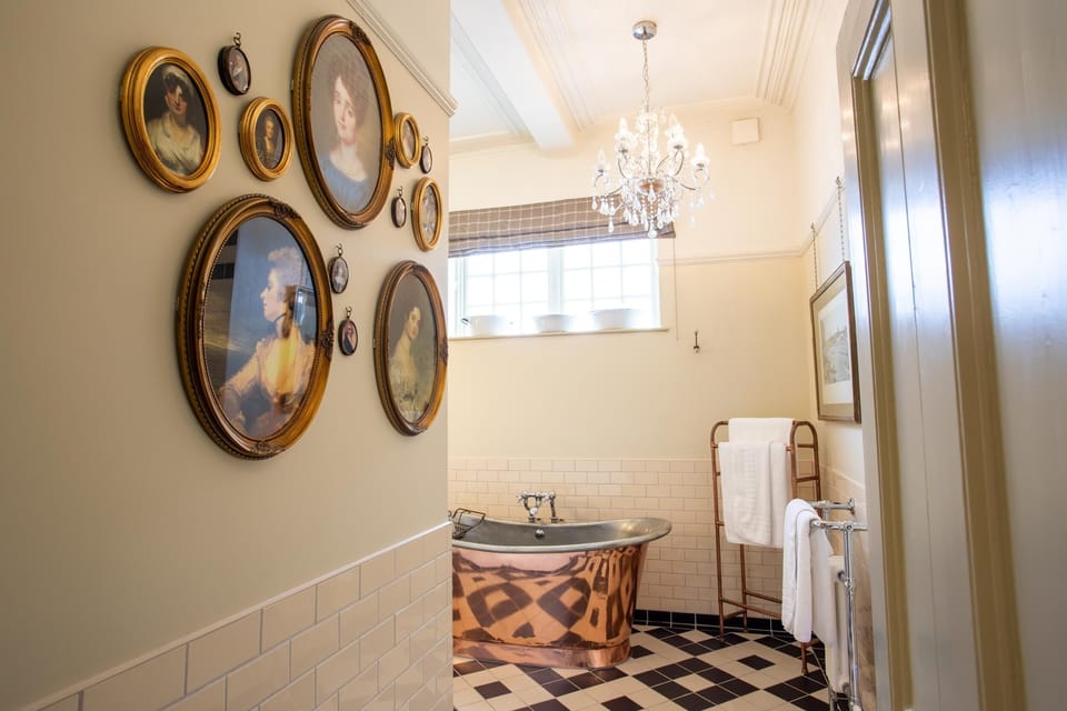 Indulgence Plus Double Room | Hypo-allergenic bedding, laptop workspace, iron/ironing board, free WiFi