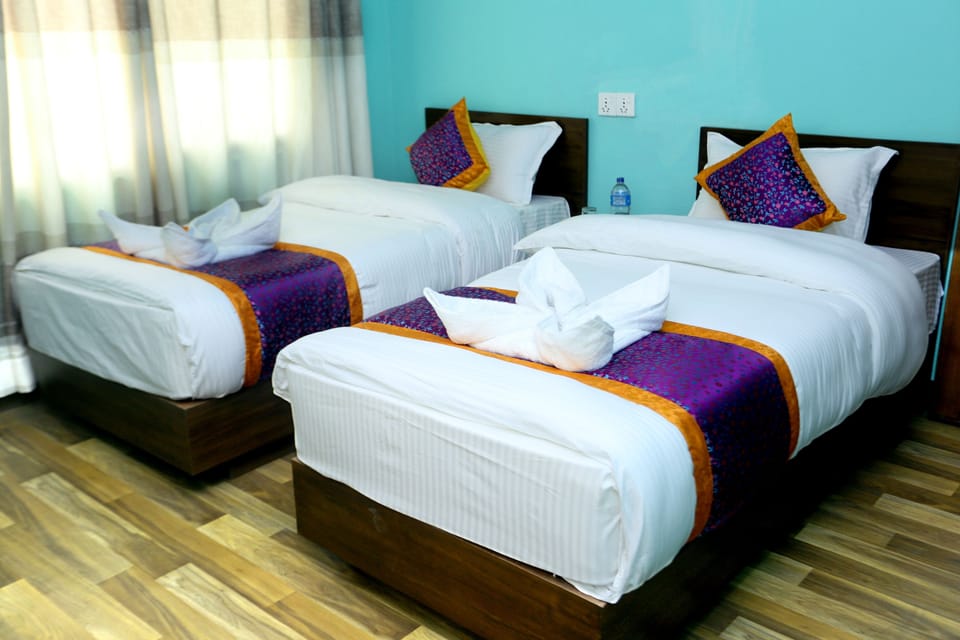 Standard Double or Twin Room | Pillowtop beds, in-room safe, desk, soundproofing