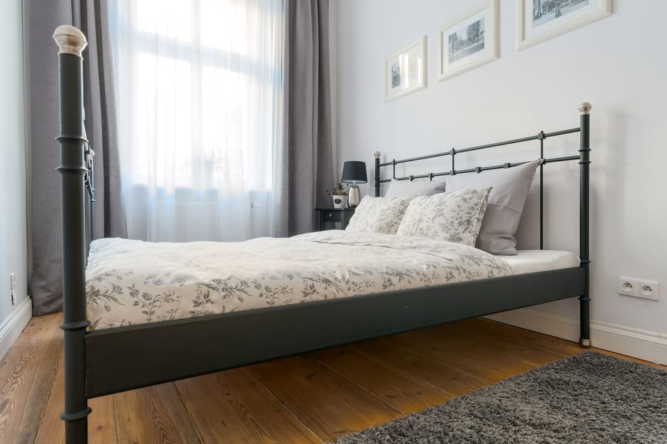 Family Apartment, 2 Bedrooms, Kitchen | 2 bedrooms, soundproofing, iron/ironing board, travel crib