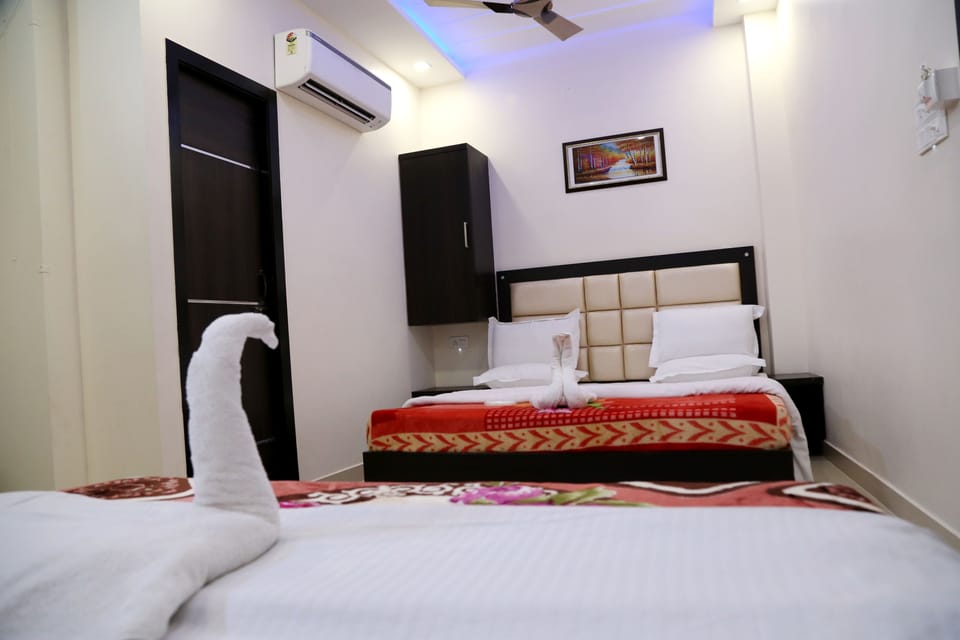 Family Suite | 1 bedroom, in-room safe, free WiFi