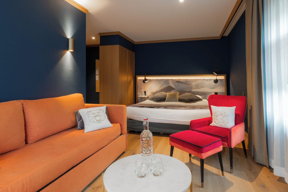 Double Room Comfort | Premium bedding, in-room safe, soundproofing, WiFi (free)