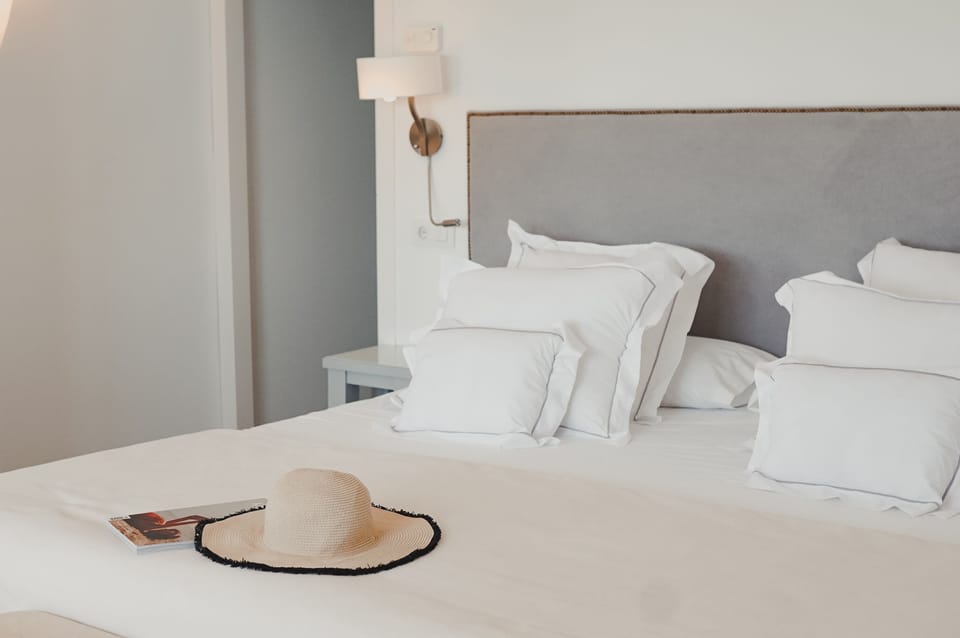 Standard Room, Mountain View (2 Adults) | Interior