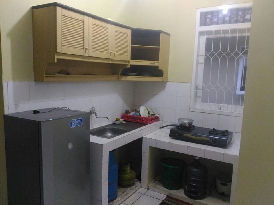 Villa, 2 Bedrooms | Private kitchen | Fridge, stovetop, rice cooker, griddle