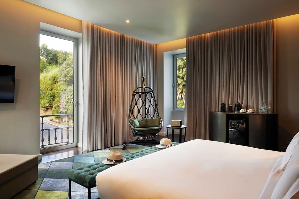 Minibar, in-room safe, desk, blackout drapes