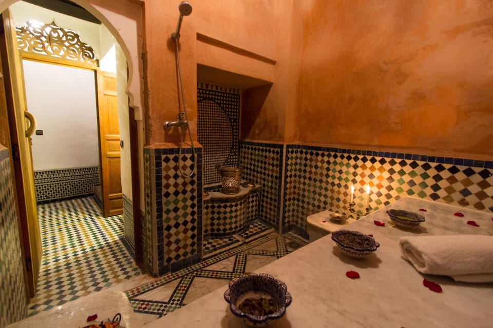 Dar Al Andalous - Riad Hotel in Fes