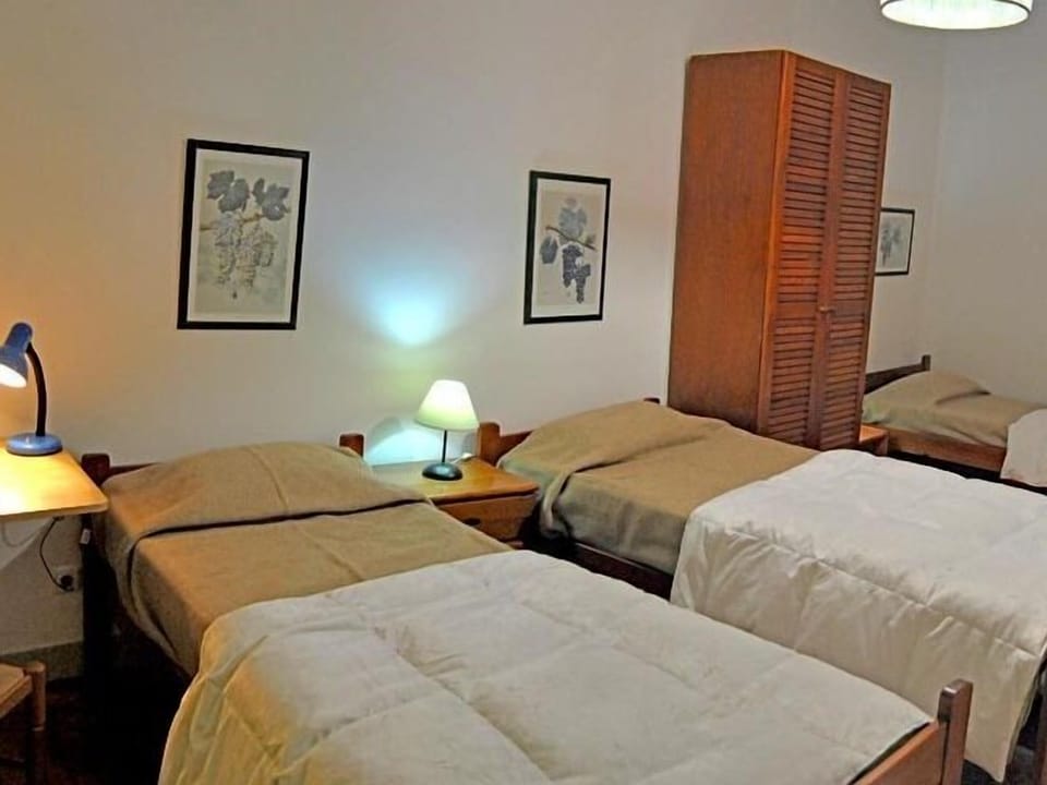 Triple Room, Shared Bathroom | 1 bedroom