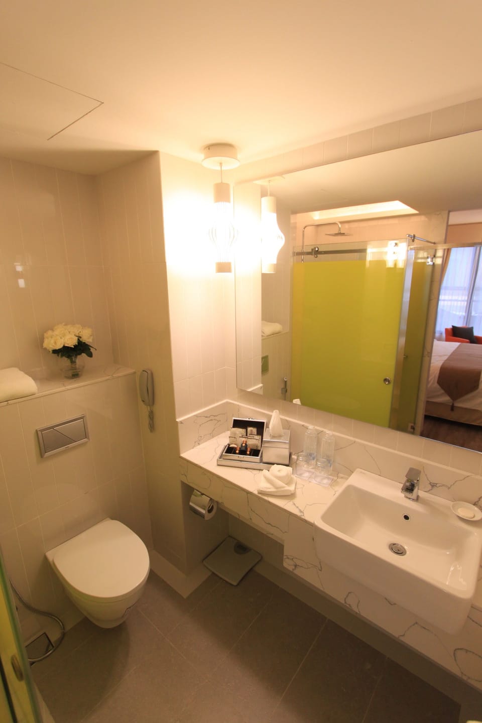 Superior Double Room | Bathroom | Shower, free toiletries, hair dryer, bathrobes