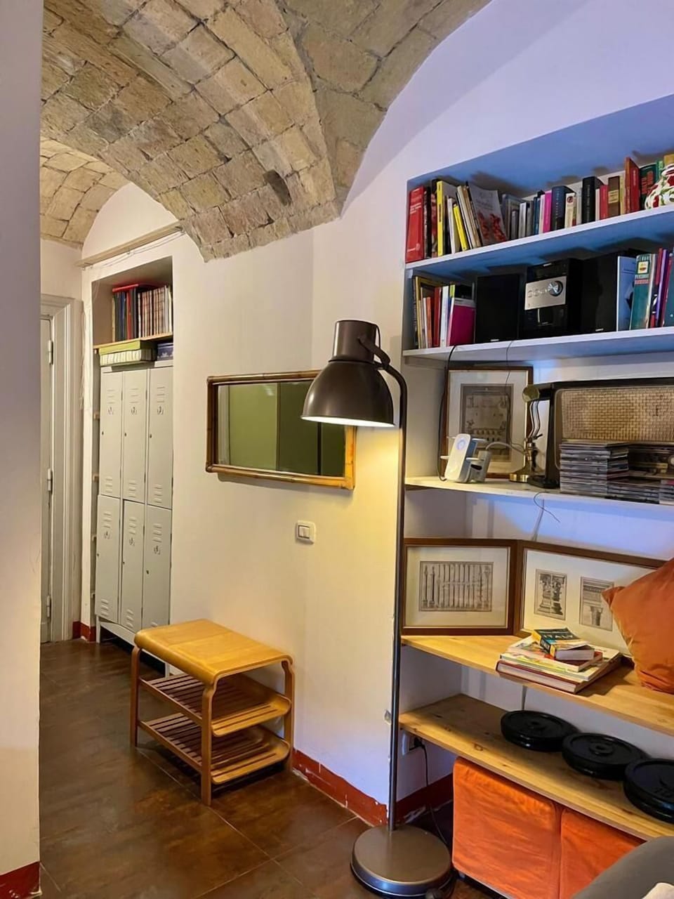 Shared Dormitory, Mixed Dorm (6 pax) | Living area | Flat-screen TV