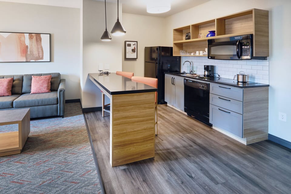Suite, 1 Bedroom, Non Smoking | Premium bedding, down comforters, pillowtop beds, individually furnished