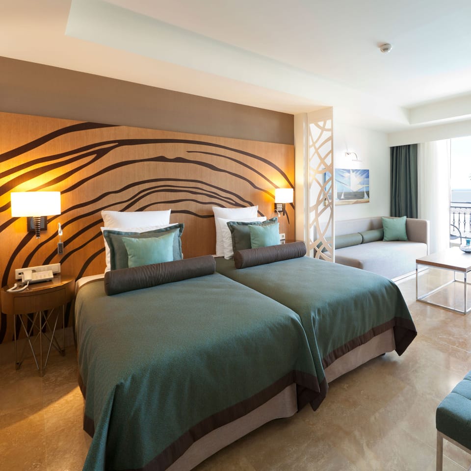 Premium bedding, minibar, in-room safe, desk