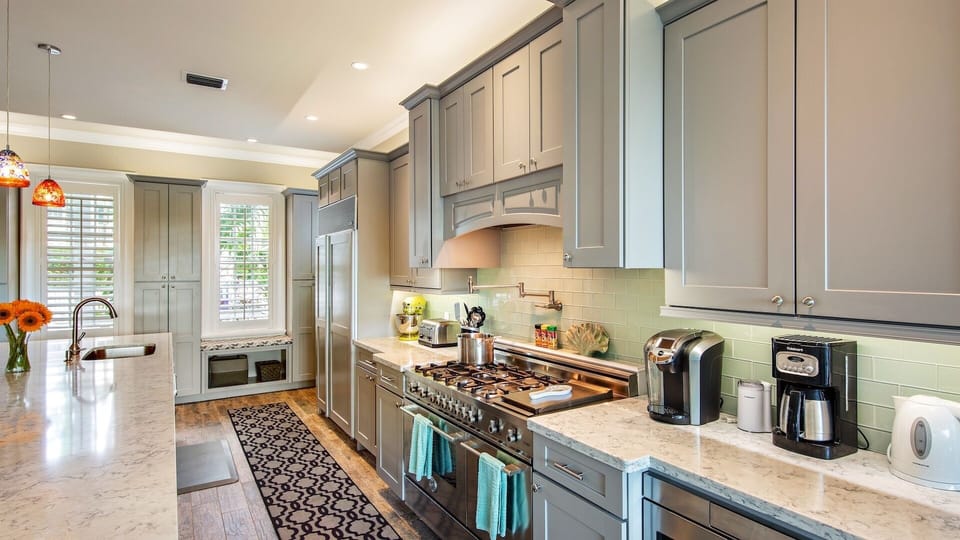 You'll have plenty of cabinet and counter space...