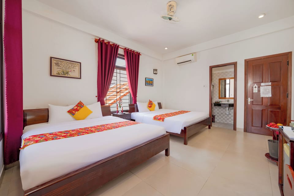 Family Room, Balcony | 5 bedrooms, minibar, in-room safe, individually decorated