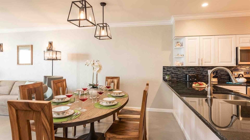 The indoor dining table seats six comfortably...