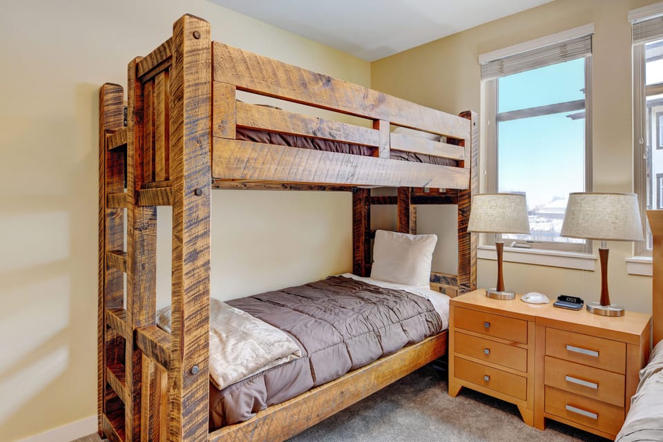 Bunk Room