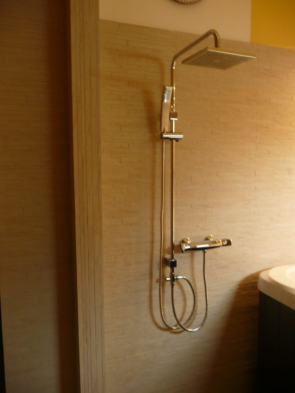 Classic Single Room | Bathroom shower