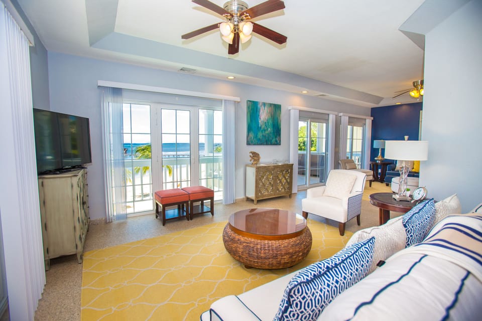 additional seating area with a view