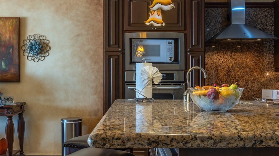 Close up of the kitchen island.