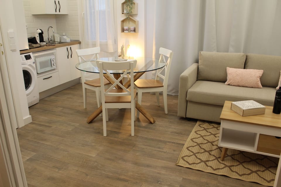Romantic Apartment | Private kitchen | Full-size fridge, microwave, stovetop, coffee/tea maker