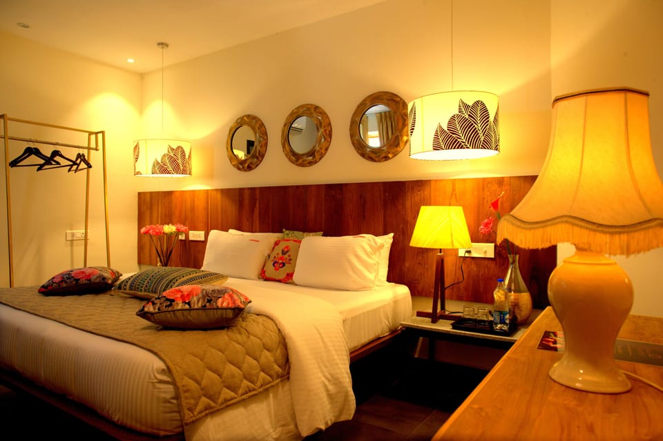 Executive Room | 1 bedroom, premium bedding, desk, soundproofing